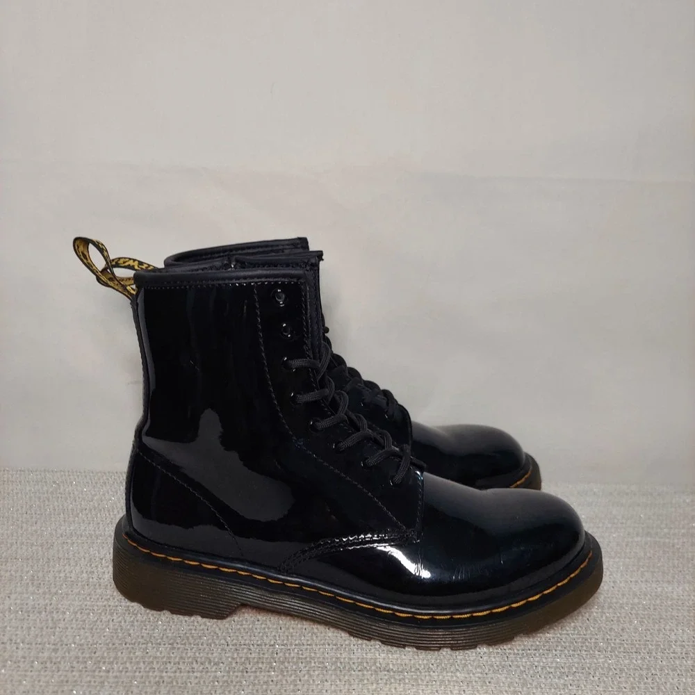 EUC Dr Martens 1460Y Black Patent‎ Leather Boots Kids Youth Size 5